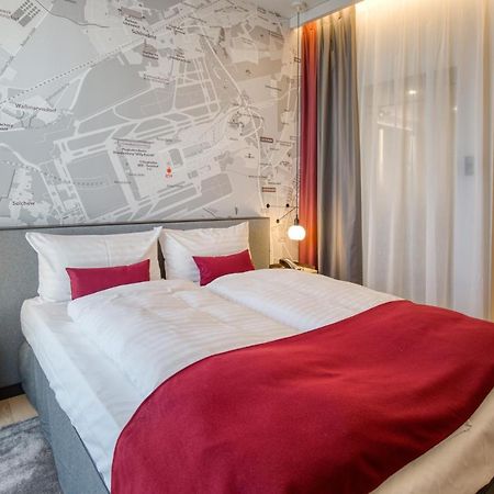 Intercityhotel Berlin Airport Ber Terminal 1 & 2 舍讷费尔德 外观 照片 Room in the hotel
