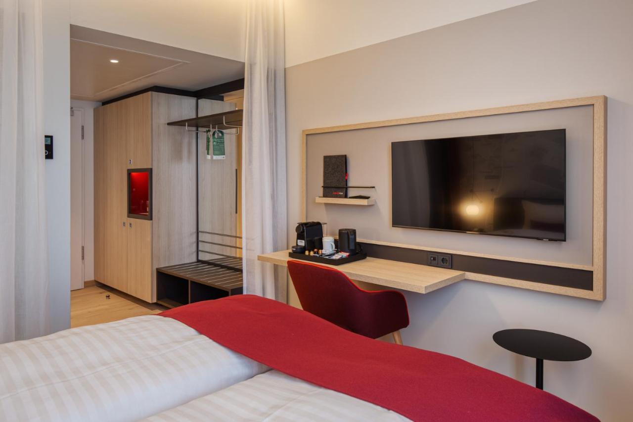 Intercityhotel Berlin Airport Ber Terminal 1 & 2 舍讷费尔德 外观 照片 Room interior