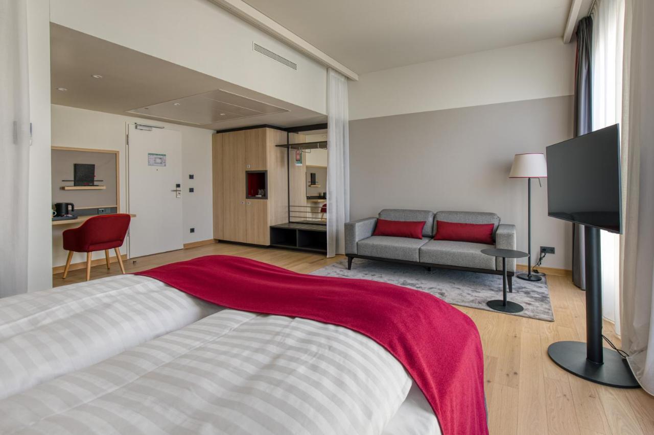 Intercityhotel Berlin Airport Ber Terminal 1 & 2 舍讷费尔德 外观 照片 Room interior